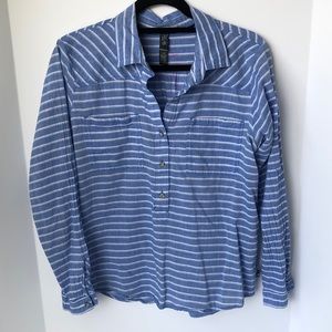 MTN Hardwear L/S pullover shirt
